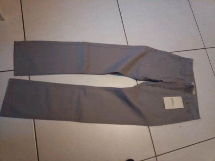 Pantalon neuf gris beige anapold 12 ans