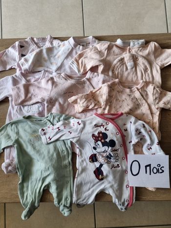 Lot de 8 pyjamas