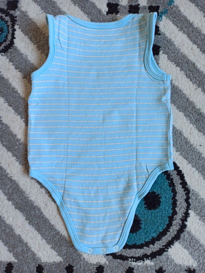 Lot de 3 bodies sans manches - Taille 18 mois - photo numéro 4