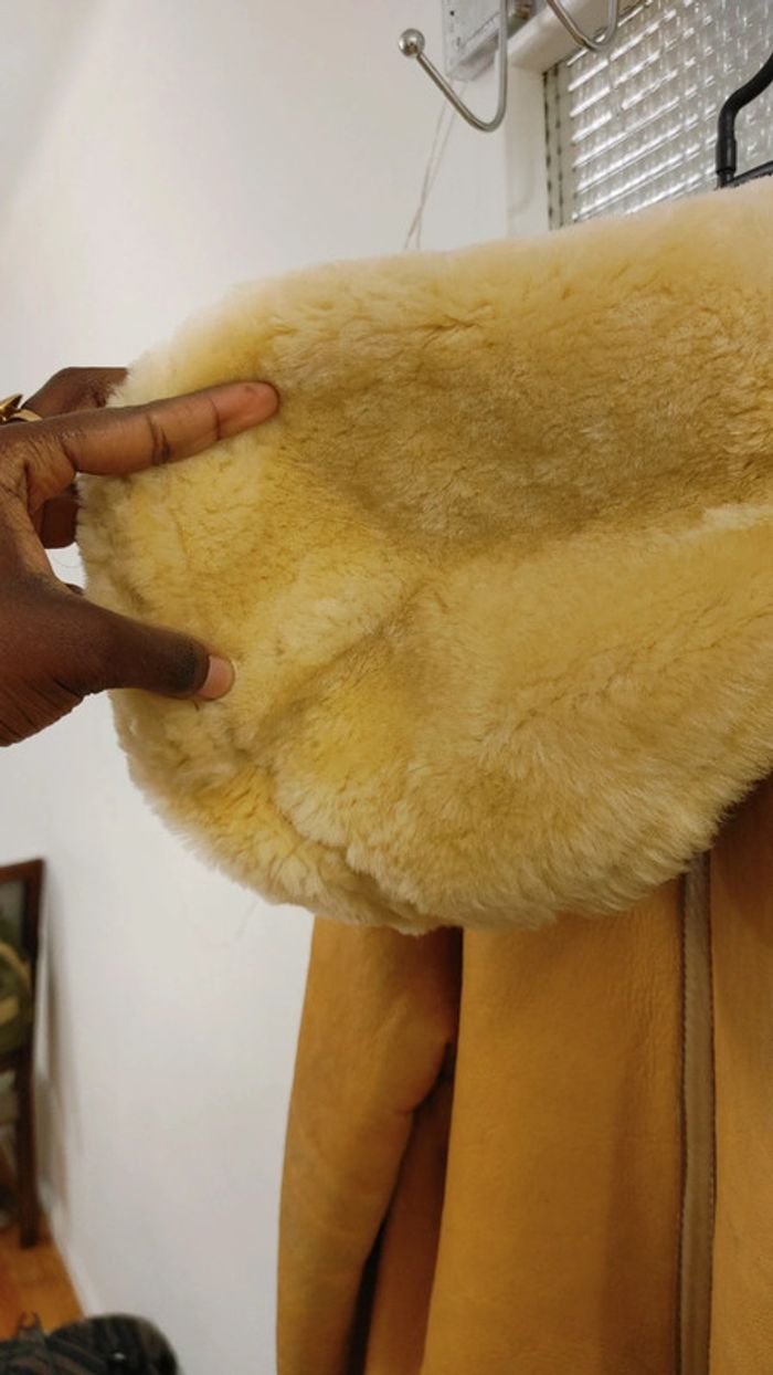 Beau manteau en peau de mouton retourné Shearling montone capuche laine blanche - photo numéro 16
