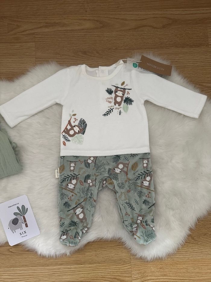 Pyjama / dors bien velours chaud bébé mixte - Taille 6 mois - neuf, avec étiquette - Petit béguin - photo numéro 2