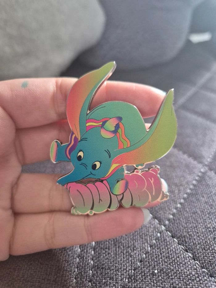 Pin's Dumbo - Disneyland 2023 - photo numéro 3