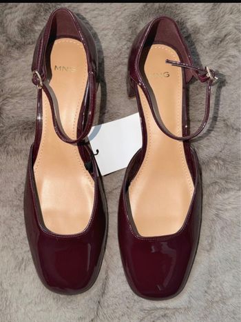 Chaussures Mango bordeaux taille 38 – neuves