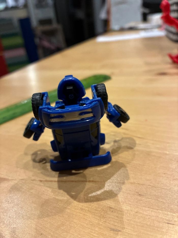 Hasbro 2011 Tomy Mini Bot Shots Mirage Transformer - photo numéro 3