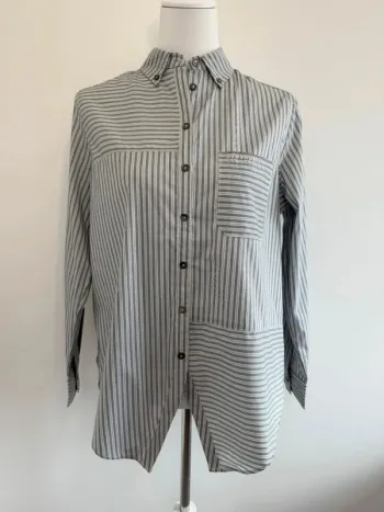 Chemise Dawn x Dare lignée blanche et grise taille XS parfait état