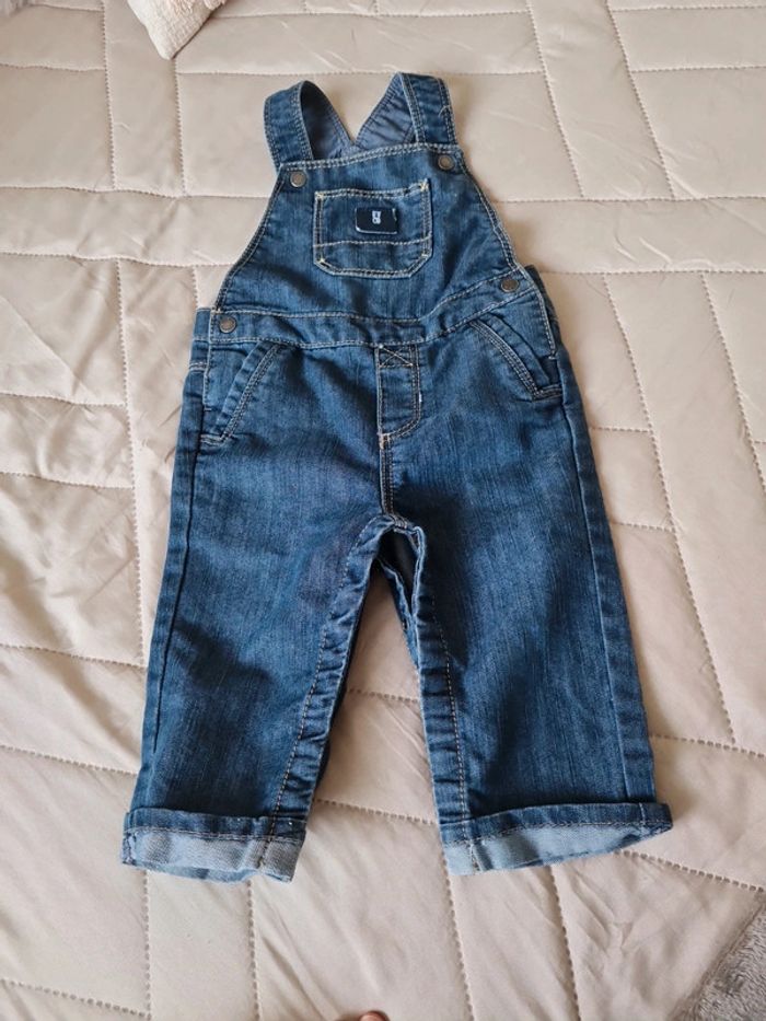 Salopette obaibi jeans 12 mois très bon etat