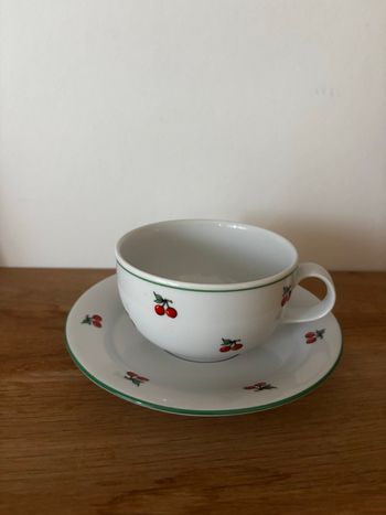 Tasse en porcelaine Tables & couleurs cerises