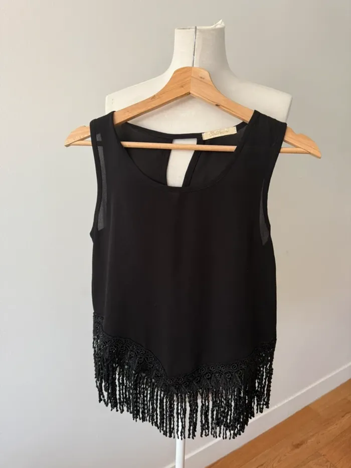 Joli débardeur à franges S/M
