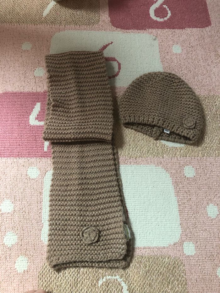 Bonnet et écharpe Verbaudet