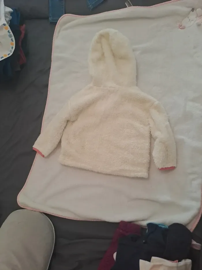 Pull chaud 4 ans - photo numéro 3