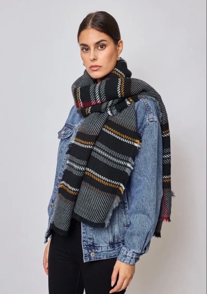 Écharpe tartan grise premium – Douce, chaude & élégante