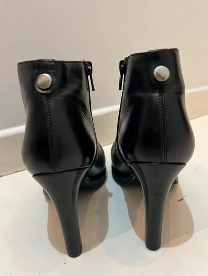 Boots talons fins - photo numéro 3