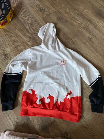 Sweat blanc rouge noir manga taille 12/14 ans