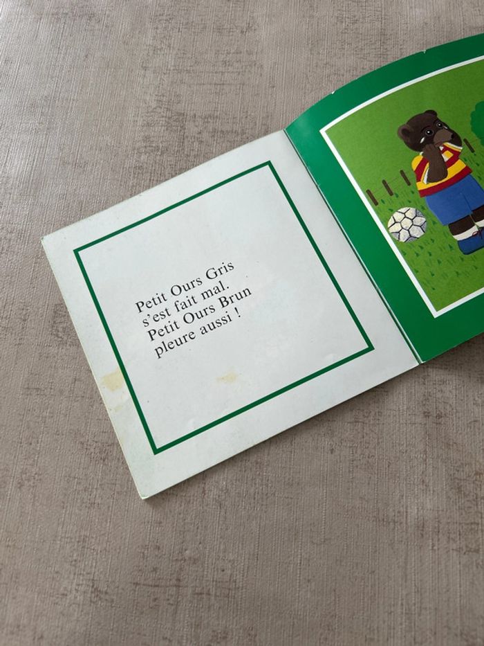 Livre petit ours brun - photo numéro 3