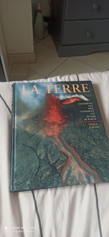 Livre la terre