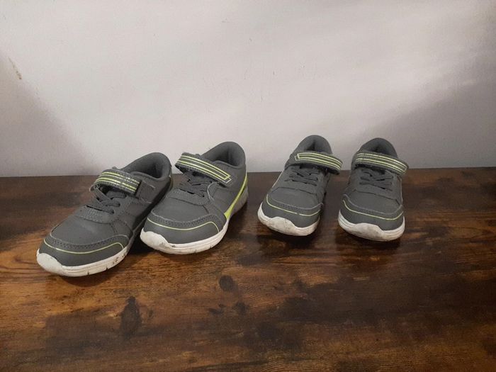 2 paires de baskets grises - photo numéro 3