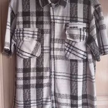 Chemise à manches courtes taille M