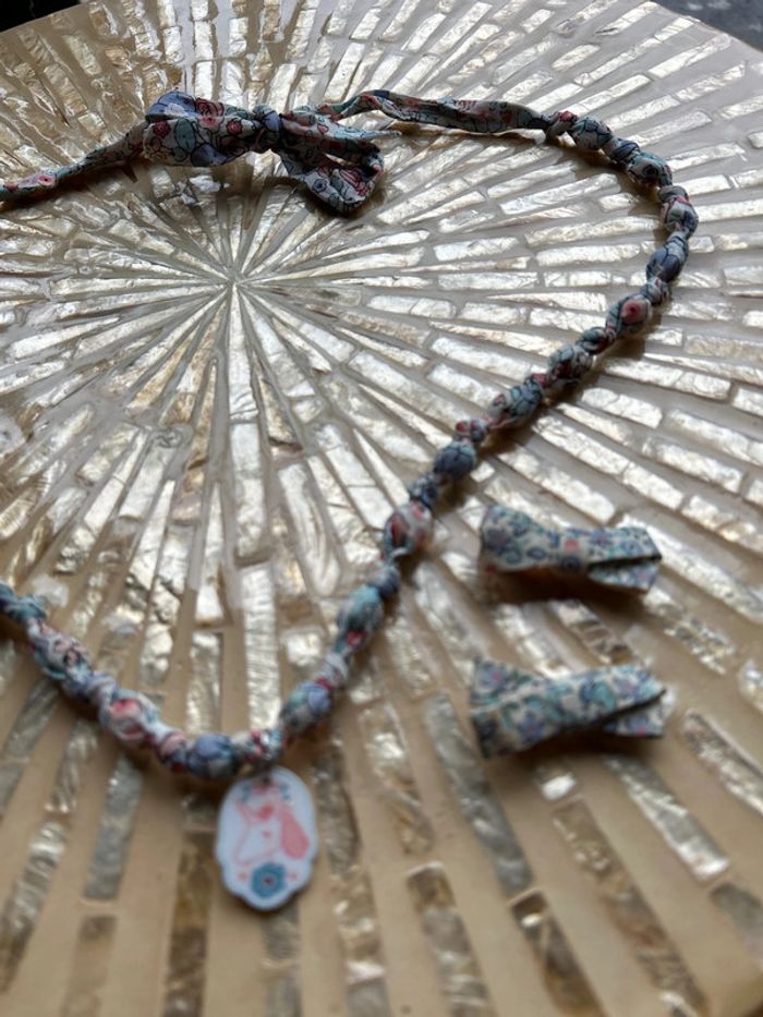 Sergent Major lot collier + 2 pinces à cheveux assortis - photo numéro 2