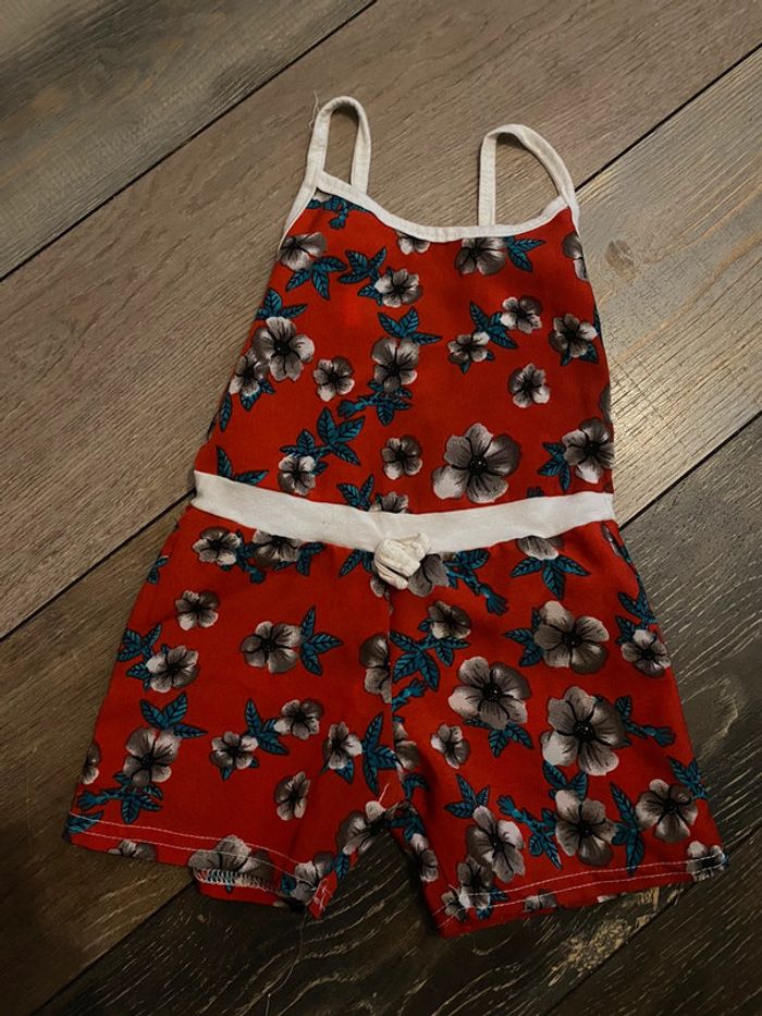 Combishort fille rouge fleurs légère 18-24 mois