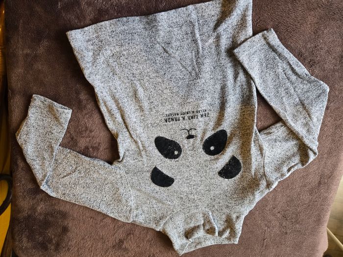 Lot pull gillet 5ans fille - photo numéro 7