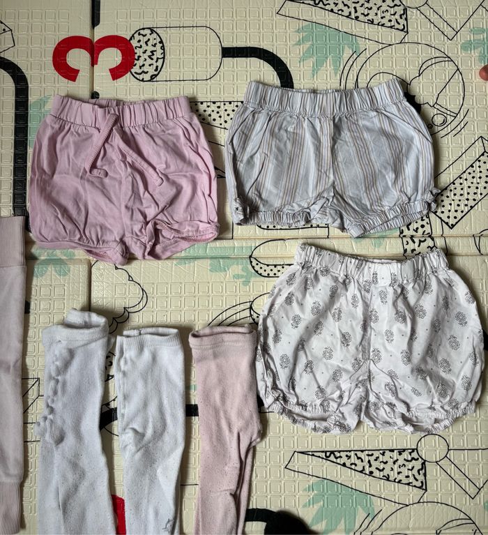 Lot vêtements bébé fille - photo numéro 2