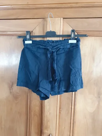 Short 9 ans bleu marine