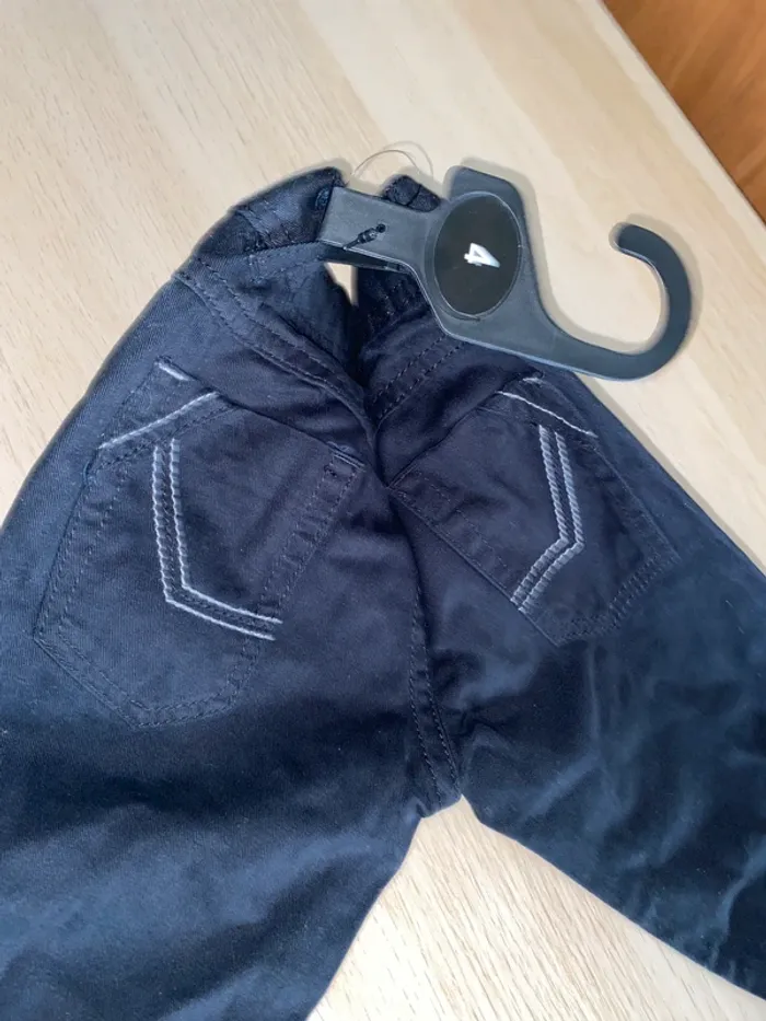 Pantalon noir jean regular garçon neuf 4 ans - photo numéro 3