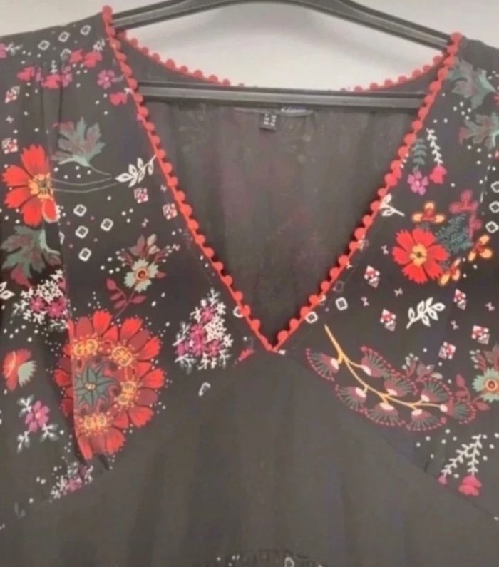 très jolie robe Etam taille 38 - photo numéro 2