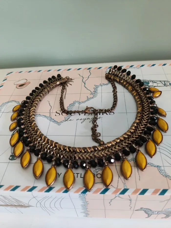 Collier ras de cou Zara - photo numéro 2
