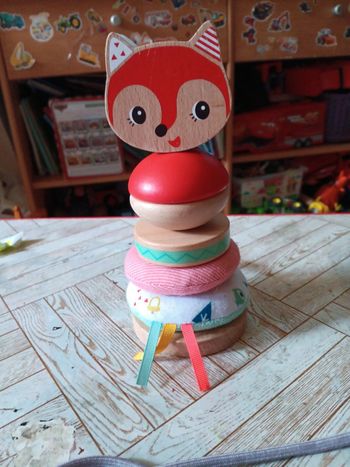 Alice pyramide a empiler lilliputiens