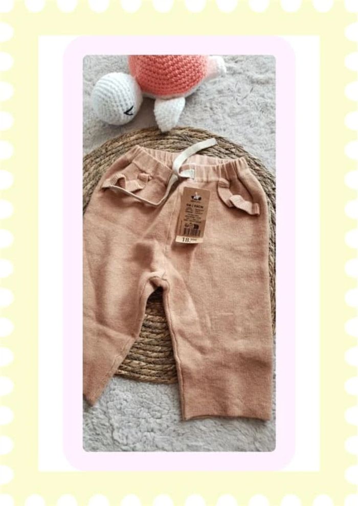 Pantalon fille 6 mois - photo numéro 2