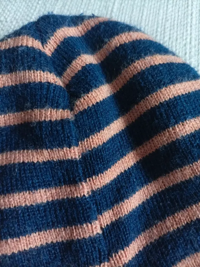 Bonnet - photo numéro 2