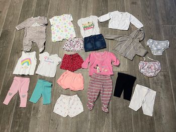 Lot vêtement fille 6 mois