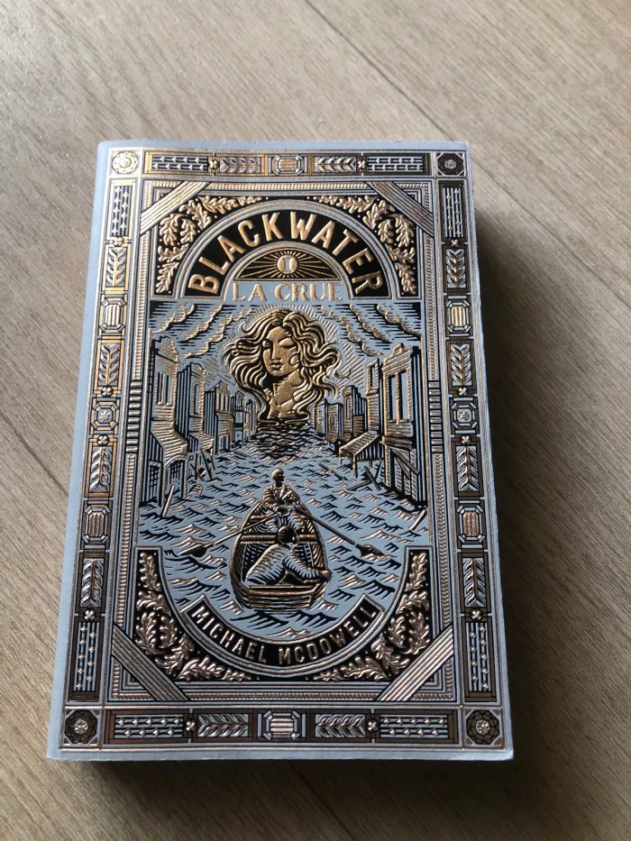 1er Tome de la saga Blackwater - photo numéro 3