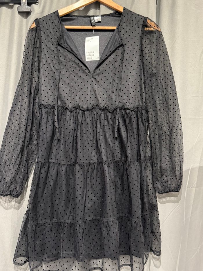 Robe H&M neuve tailles ok S ( taille grand ) - photo numéro 4