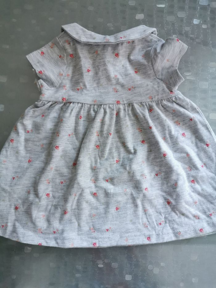 Robe bébé grise - photo numéro 2