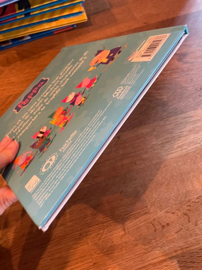 Livre Peppa Pig Peppa fait du ski - photo numéro 6