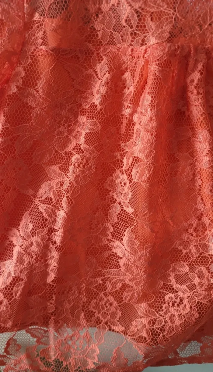 Blouse en dentelle Kookaï manches 3/4 très bon état - photo numéro 7