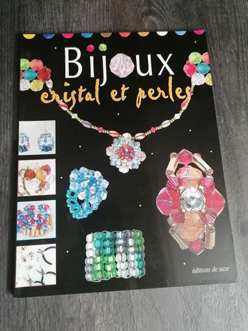 Livre bijoux cristal et perle Editions de Saxe