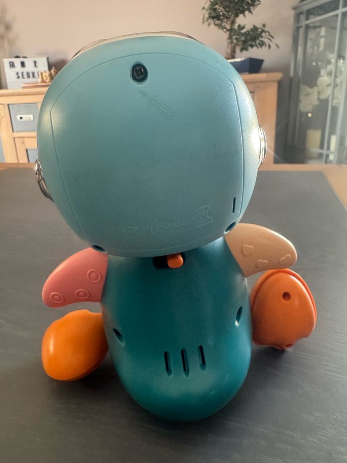 Robot pingouin musical Moontoy - photo numéro 4