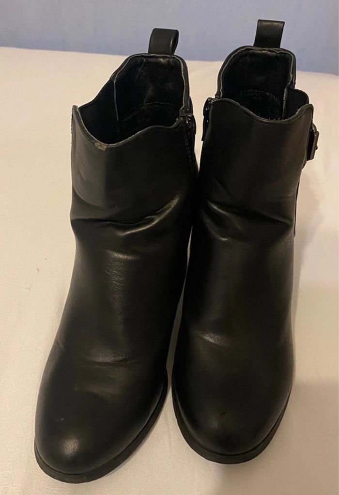 Bottillons noirs - photo numéro 3