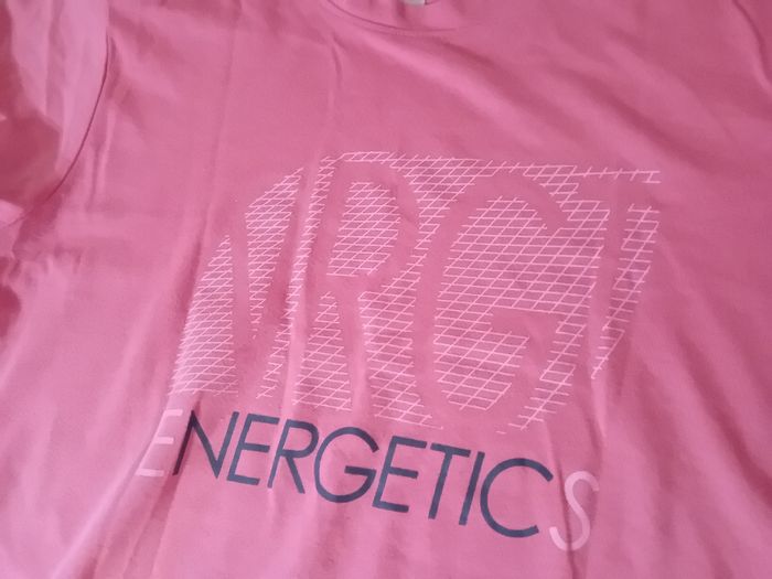 T-shirt rose de sport