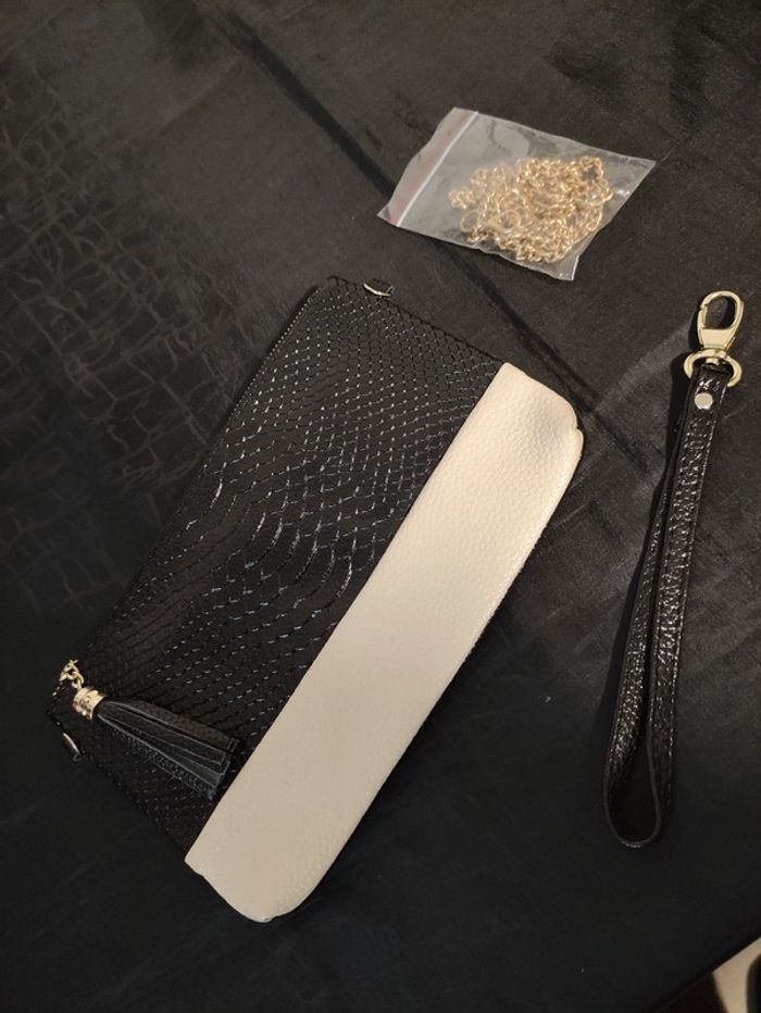 Pochette neuve avec chaîne - photo numéro 8
