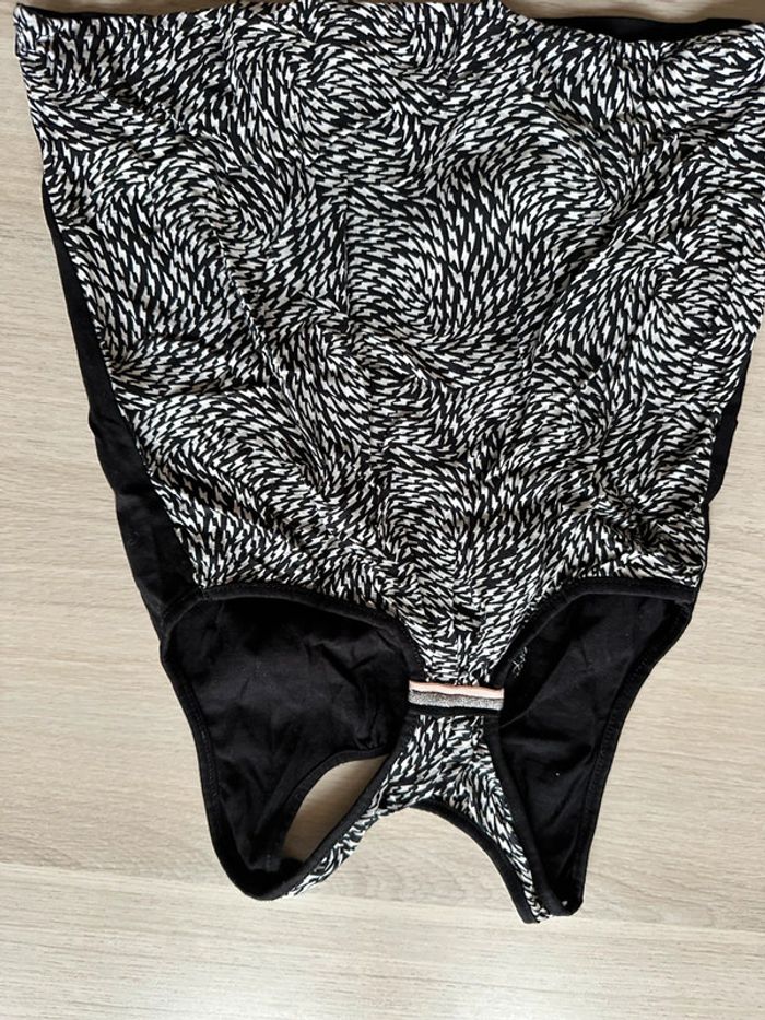 Débardeur fille taille 6 ans - photo numéro 3