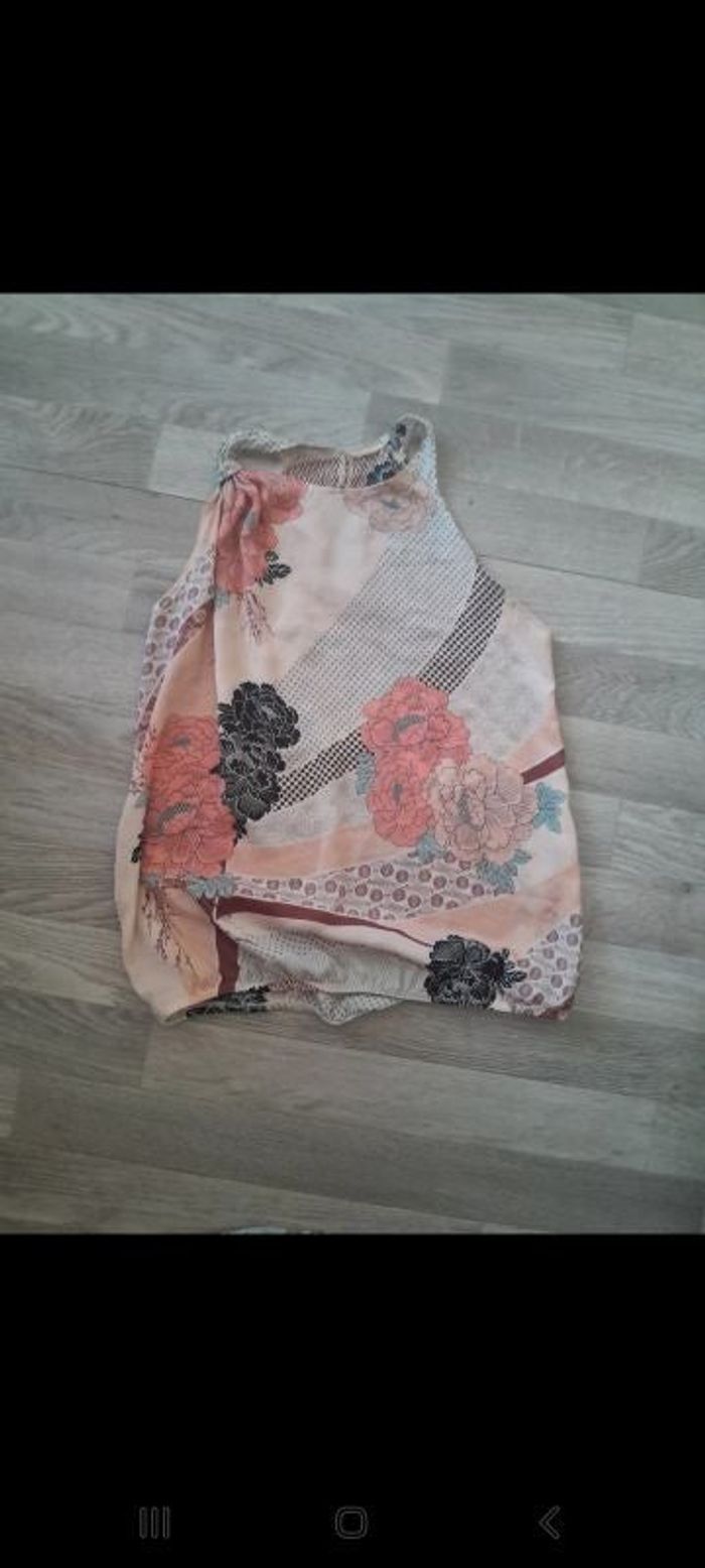 Robe sans manches taille 38