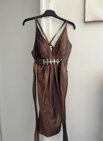 Robe marron glacé marque Unique T40