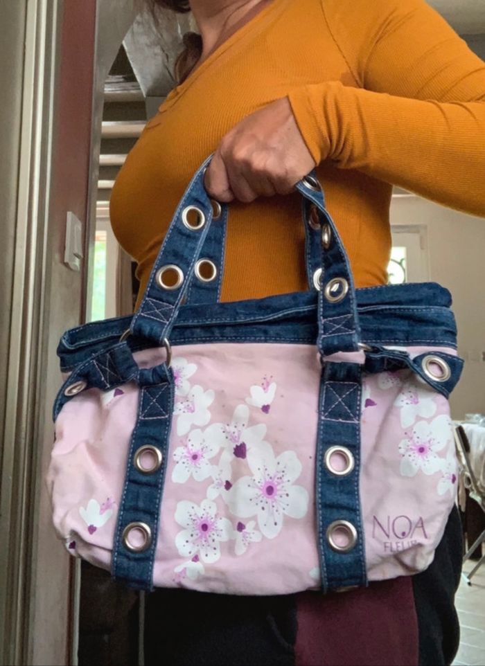 Sac à main édition Noa Fleur de Cacharel - Neuf - photo numéro 8