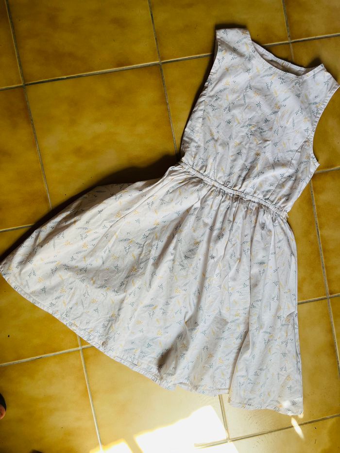 Belle robe d’été blanche motifs « feuilles » T. 12 ans /152 cm fille TBE - photo numéro 5