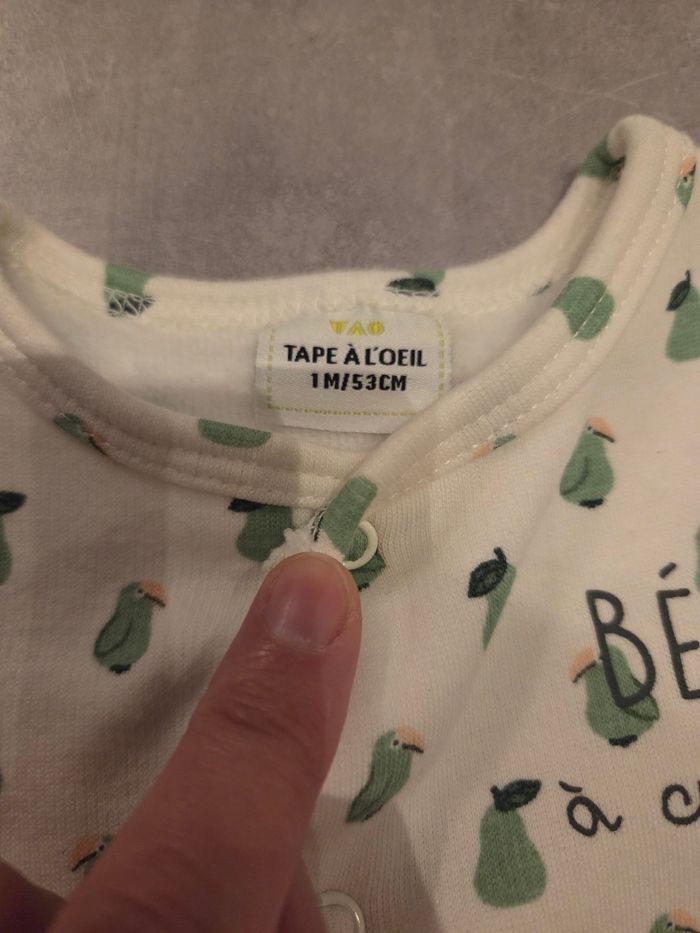 Pyjama + bodie MC tape a l'œil 1mois - photo numéro 5