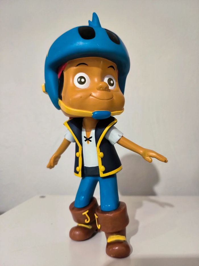 Figurine disney 22 cm Jake et les pirates du monde imaginaire - photo numéro 2